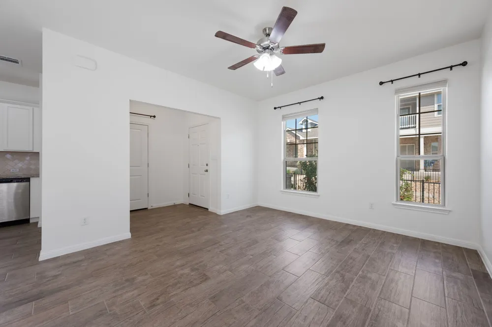 2805 Seneca Path #31 Leander, TX 78641