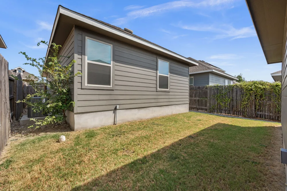 2805 Seneca Path #31 Leander, TX 78641