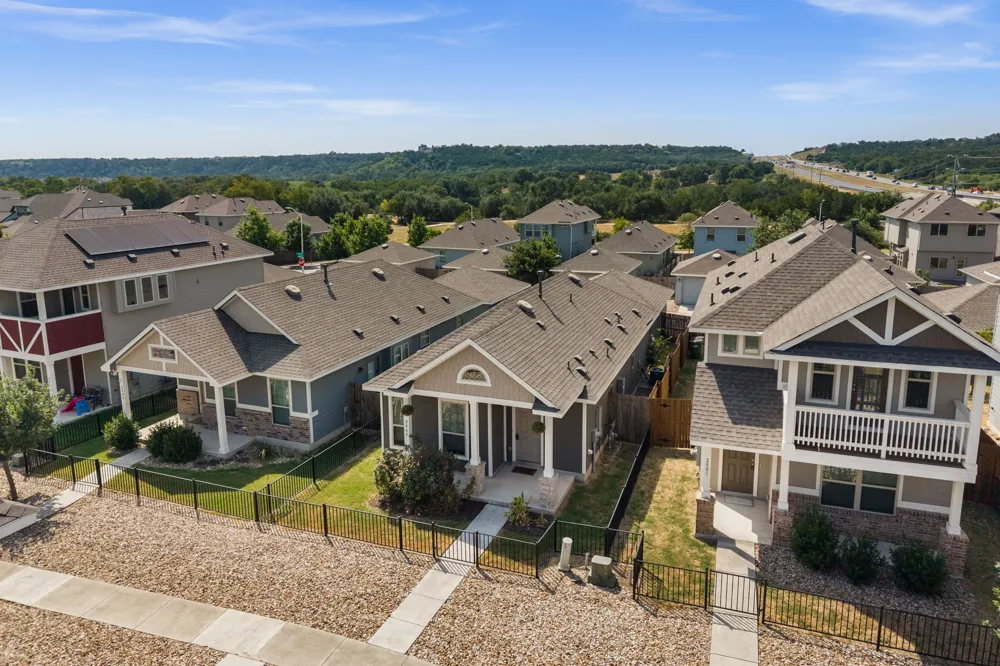 2805 Seneca Path #31 Leander, TX 78641