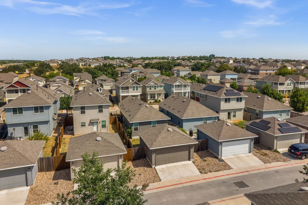 2805 Seneca Path #31 Leander, TX 78641