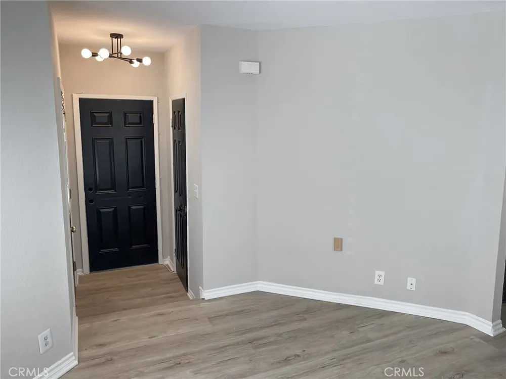 13750 Hubbard Sylmar, CA 91342