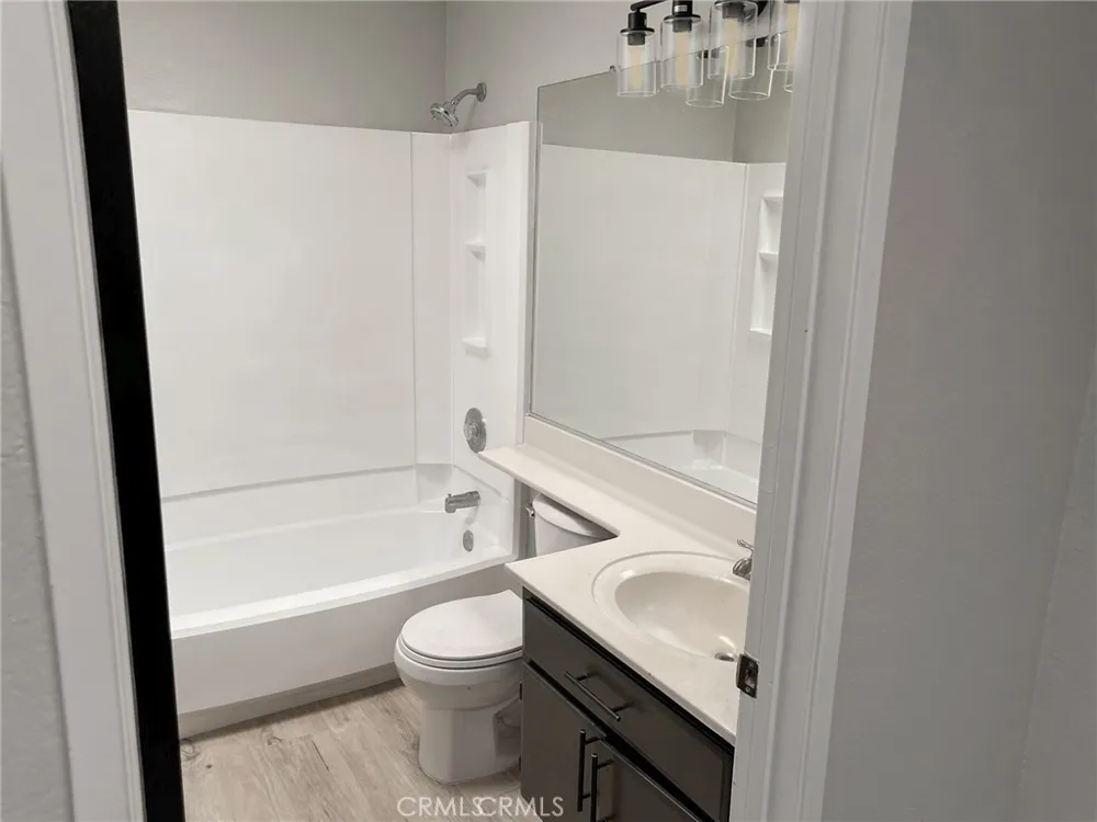 13750 Hubbard Sylmar, CA 91342