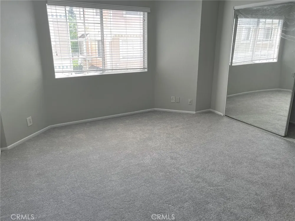 13750 Hubbard Sylmar, CA 91342