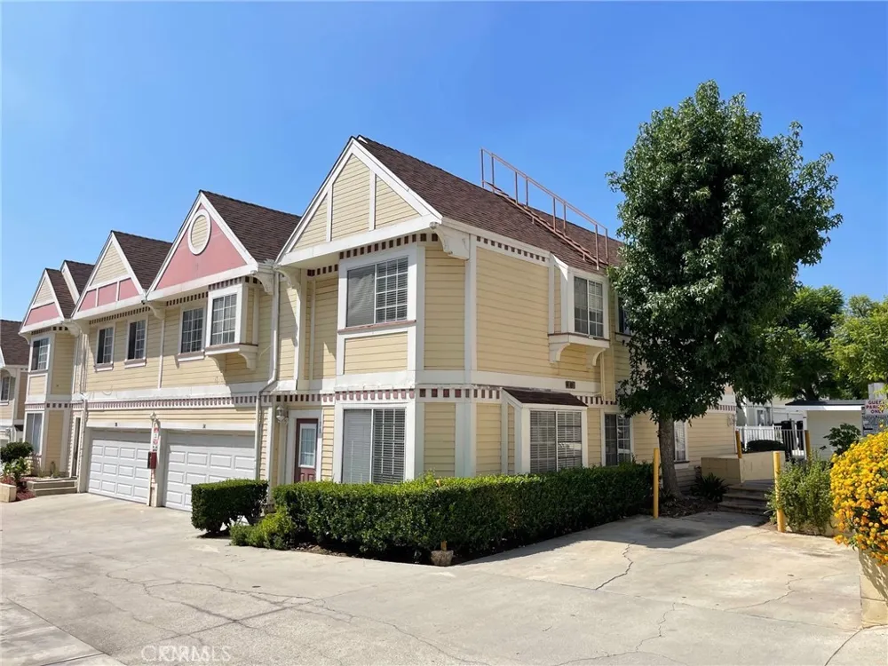 13750 Hubbard Sylmar, CA 91342
