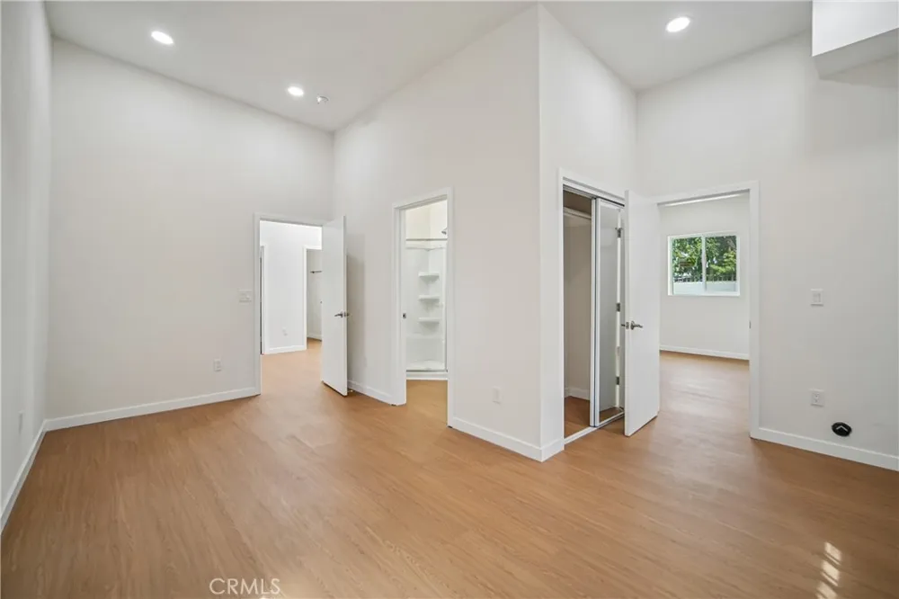1844 Atlantic Avenue Long Beach, CA 90806
