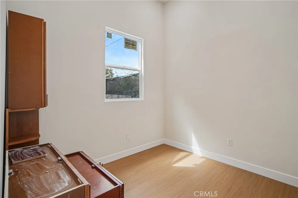1844 Atlantic Avenue Long Beach, CA 90806