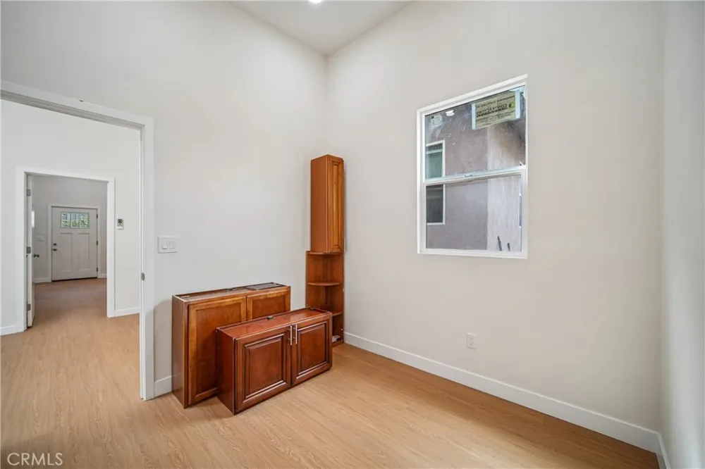 1844 Atlantic Avenue Long Beach, CA 90806