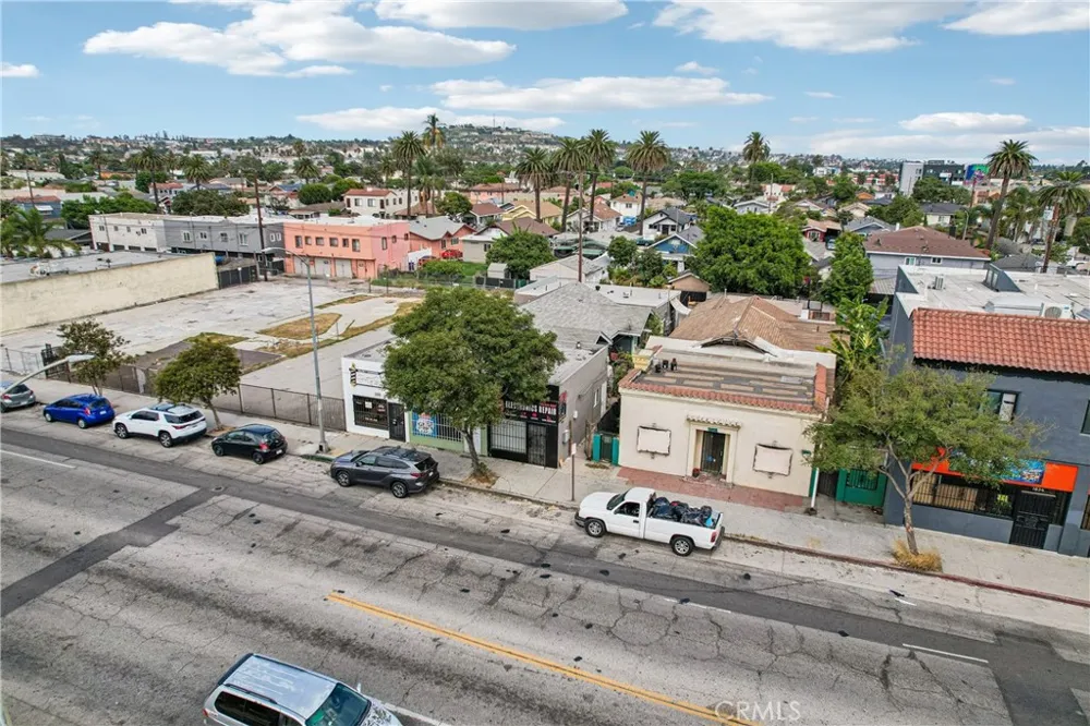 1844 Atlantic Avenue Long Beach, CA 90806