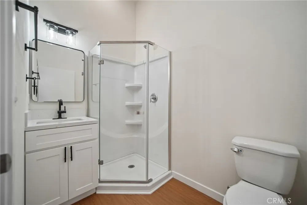 1844 Atlantic Avenue Long Beach, CA 90806