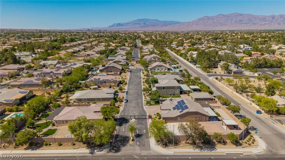 4818 Al Carrison Street Las Vegas, NV 89149