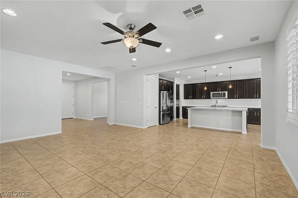 4818 Al Carrison Street Las Vegas, NV 89149