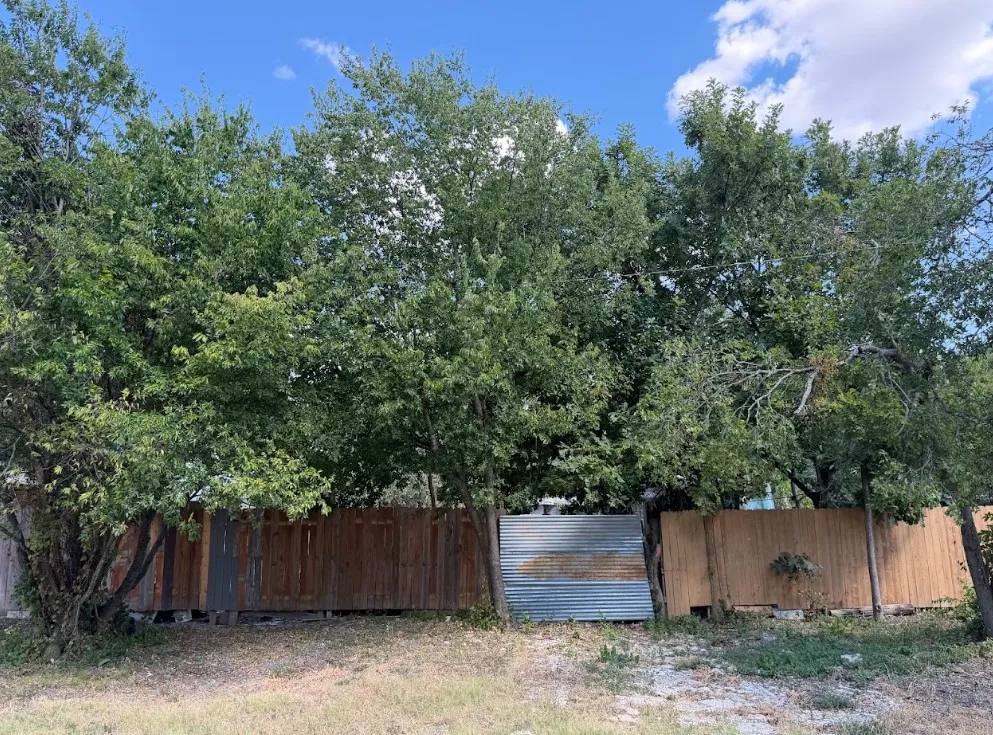 443 W Jackson Street Bartlett, TX 76511