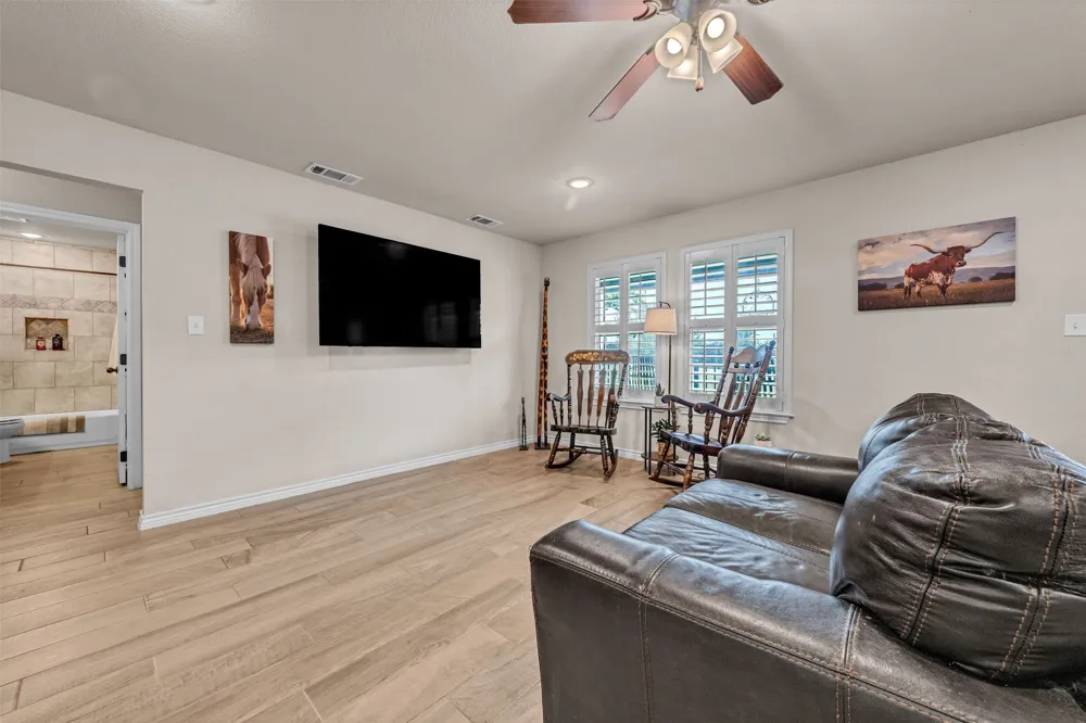 909 Erwin Road Poolville, TX 76487
