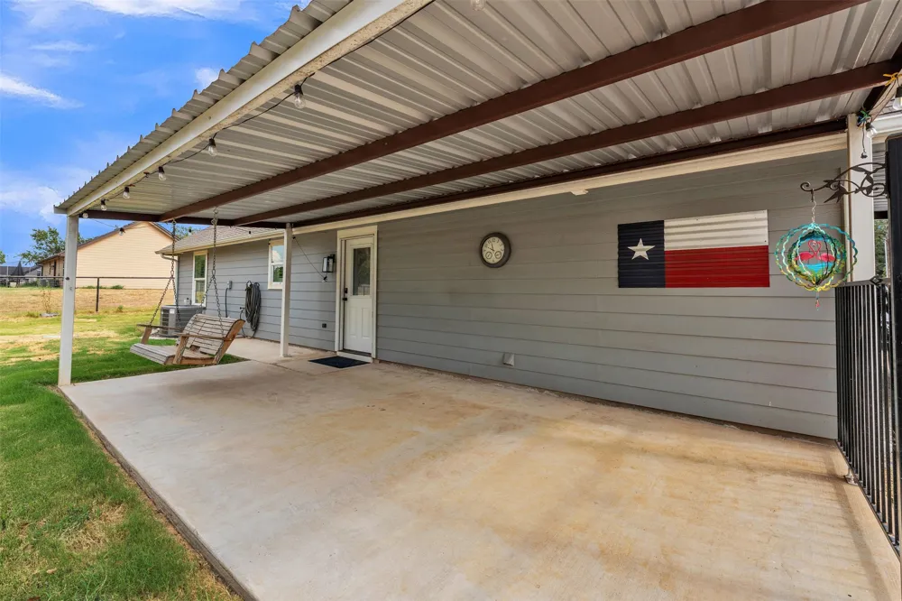909 Erwin Road Poolville, TX 76487