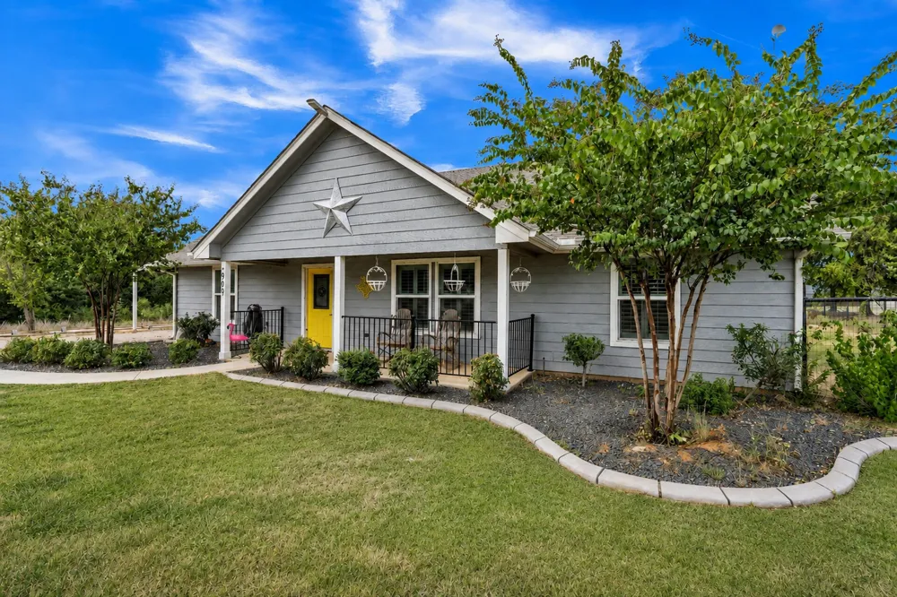 909 Erwin Road Poolville, TX 76487