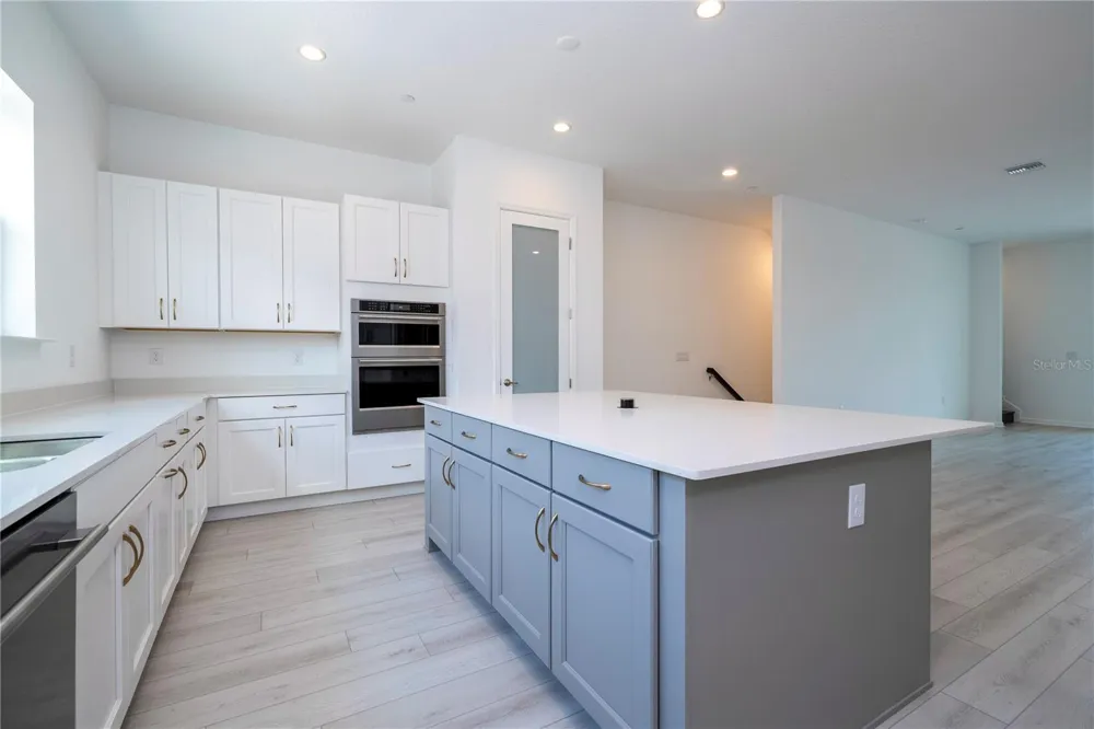 9313 LUMINARY BOULEVARD Orlando, FL 32827