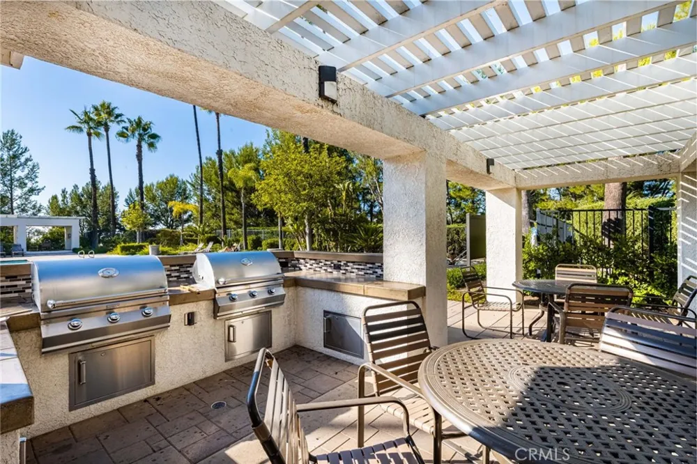 1045 S Daybreak Court Anaheim, CA 92808