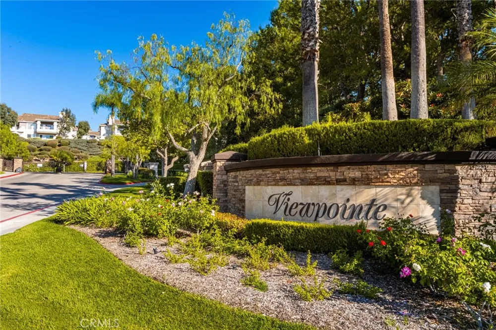 1045 S Daybreak Court Anaheim, CA 92808