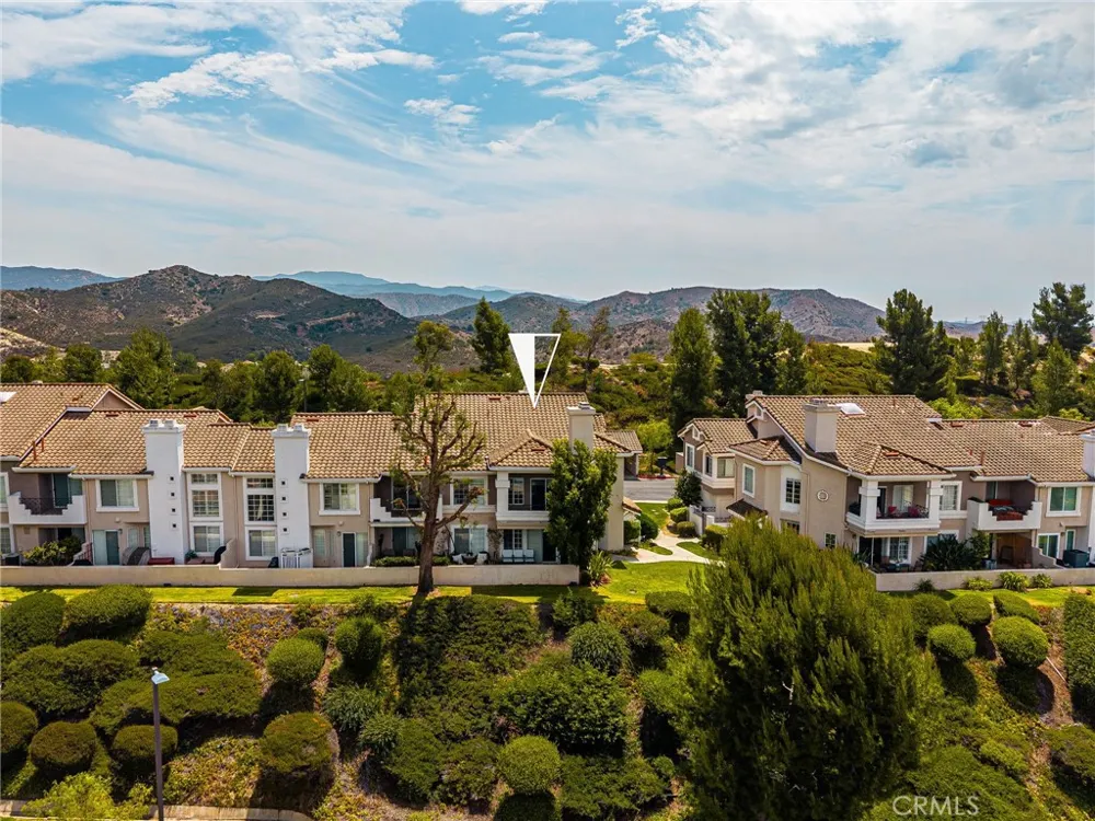 1045 S Daybreak Court Anaheim, CA 92808