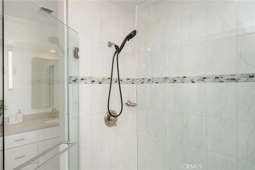 1045 S Daybreak Court Anaheim, CA 92808