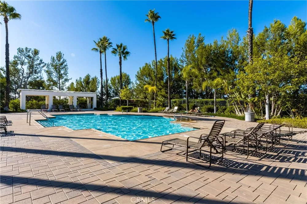 1045 S Daybreak Court Anaheim, CA 92808