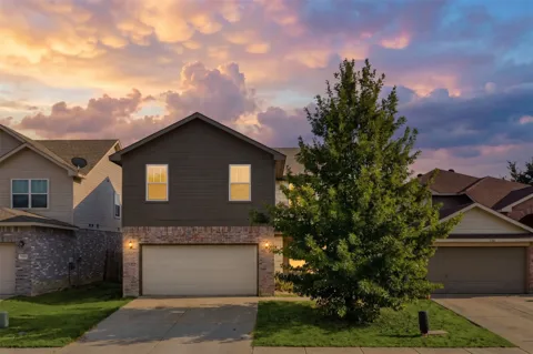 9910 Ironhorse Drive