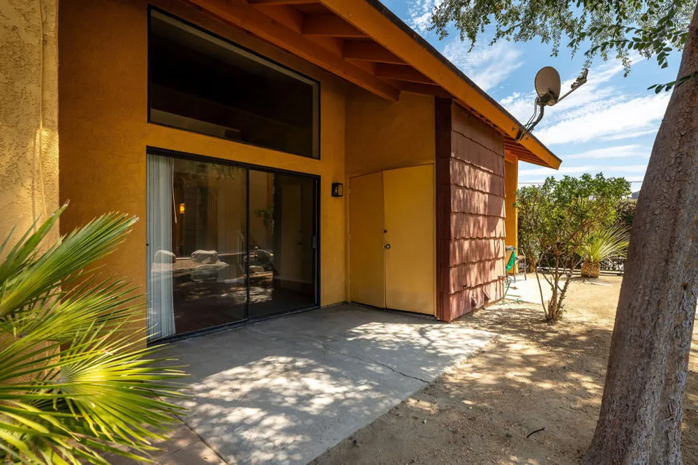 48255 Monroe Street #2 Indio, CA 92201
