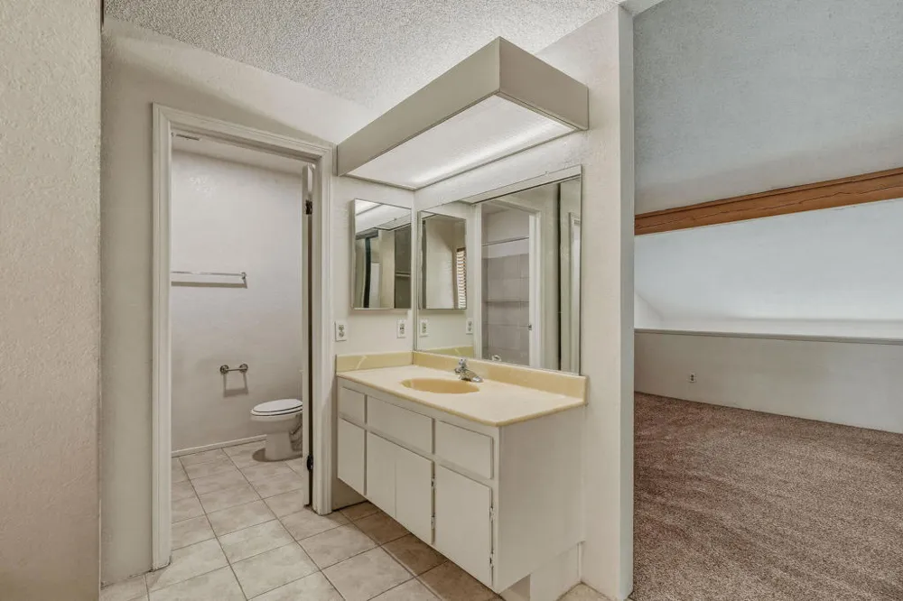 48255 Monroe Street #2 Indio, CA 92201