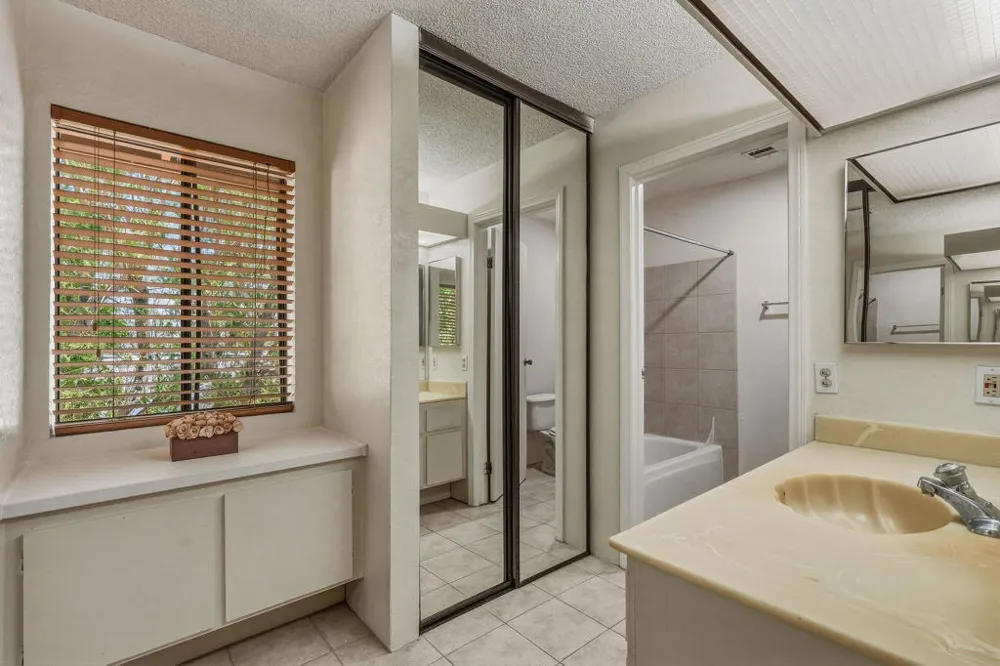 48255 Monroe Street #2 Indio, CA 92201