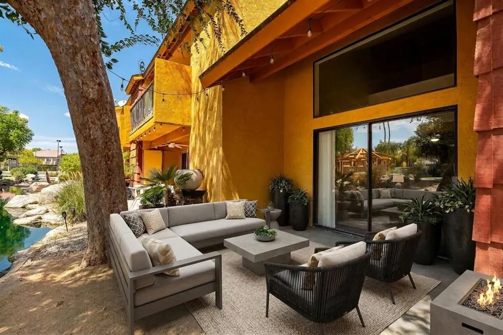 48255 Monroe Street #2 Indio, CA 92201