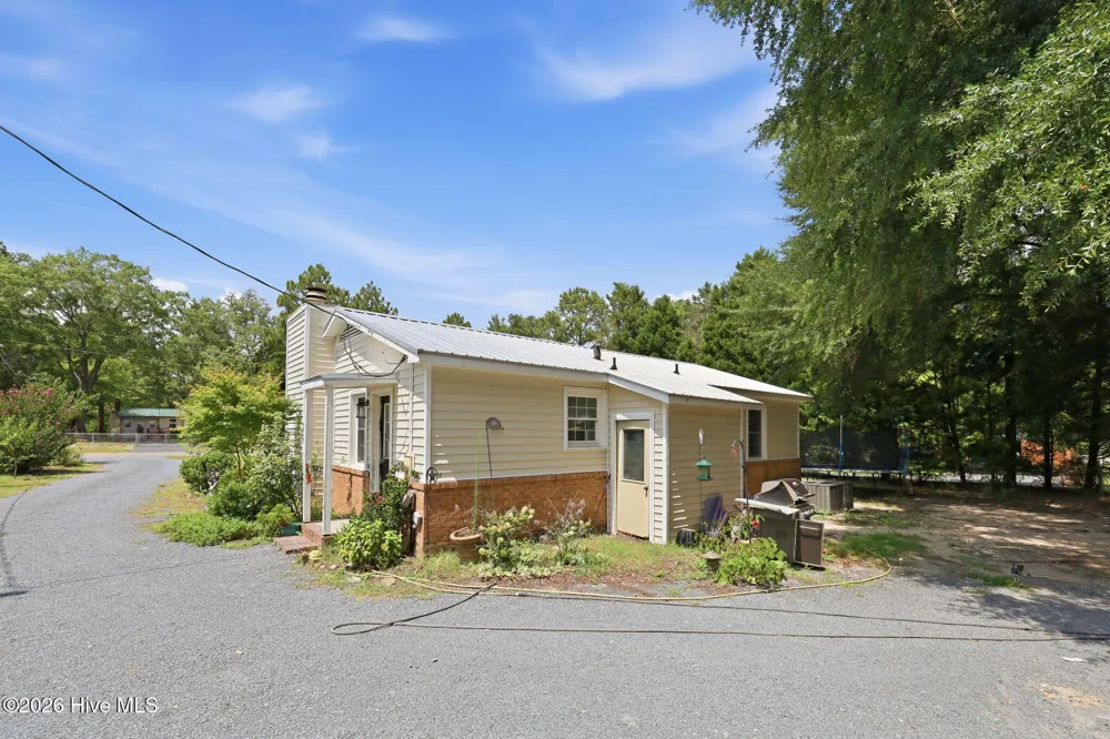 304 Archie Road West End, NC 27376