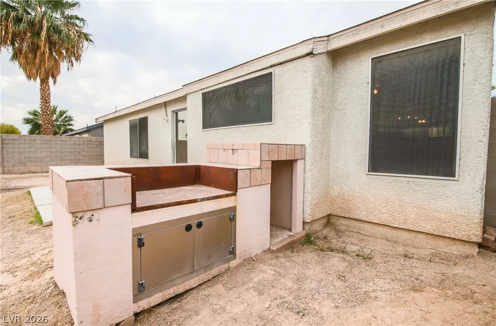2146 Heroic Hills Lane North Las Vegas, NV 89032