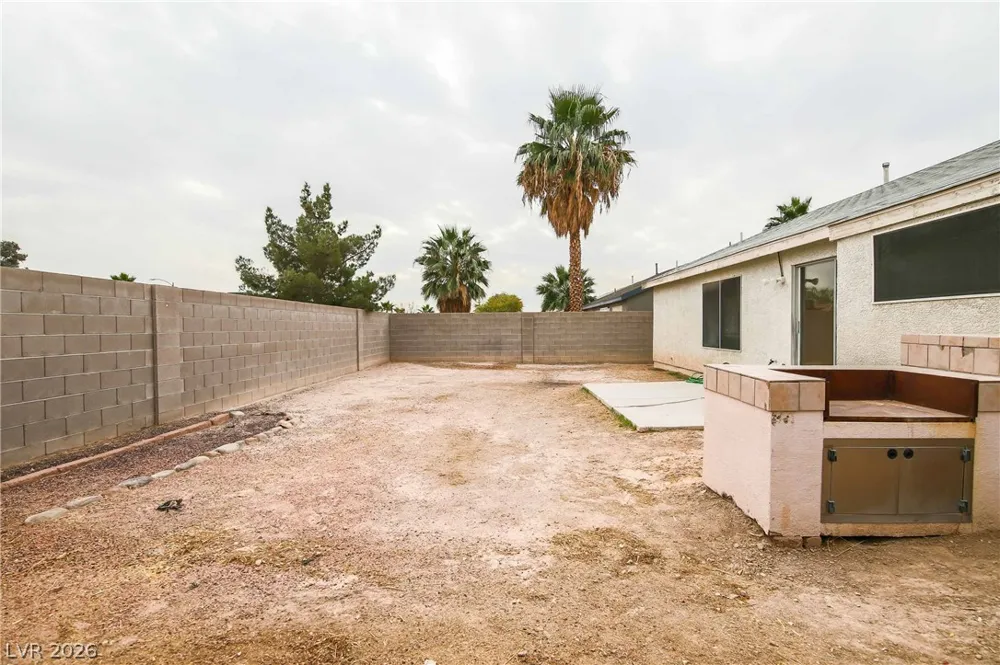2146 Heroic Hills Lane North Las Vegas, NV 89032