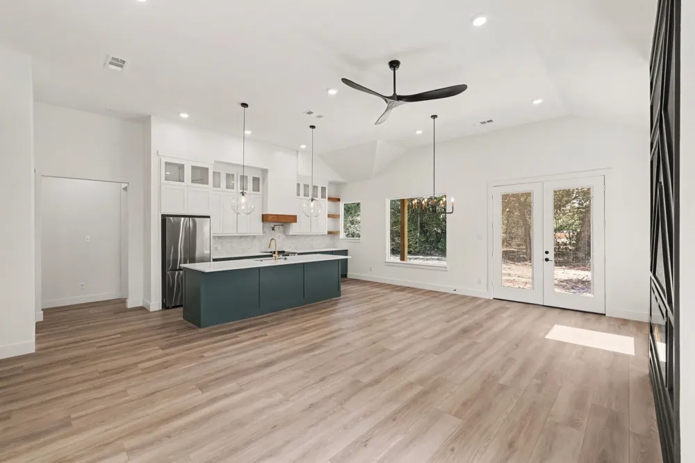 3804 De Maggio Avenue Dallas, TX 75210