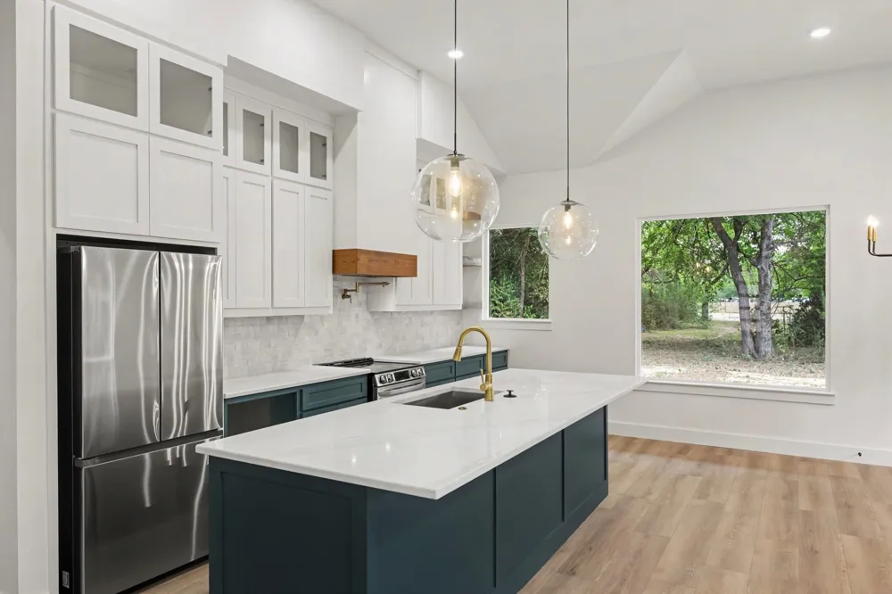 3804 De Maggio Avenue Dallas, TX 75210
