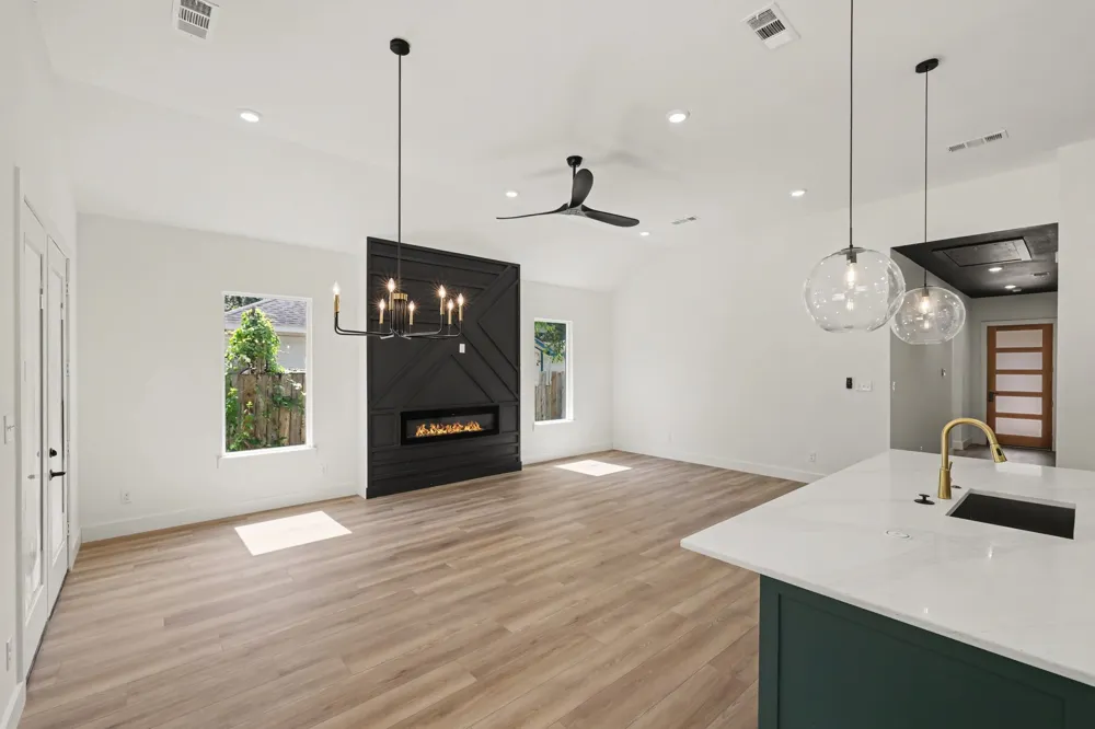 3804 De Maggio Avenue Dallas, TX 75210
