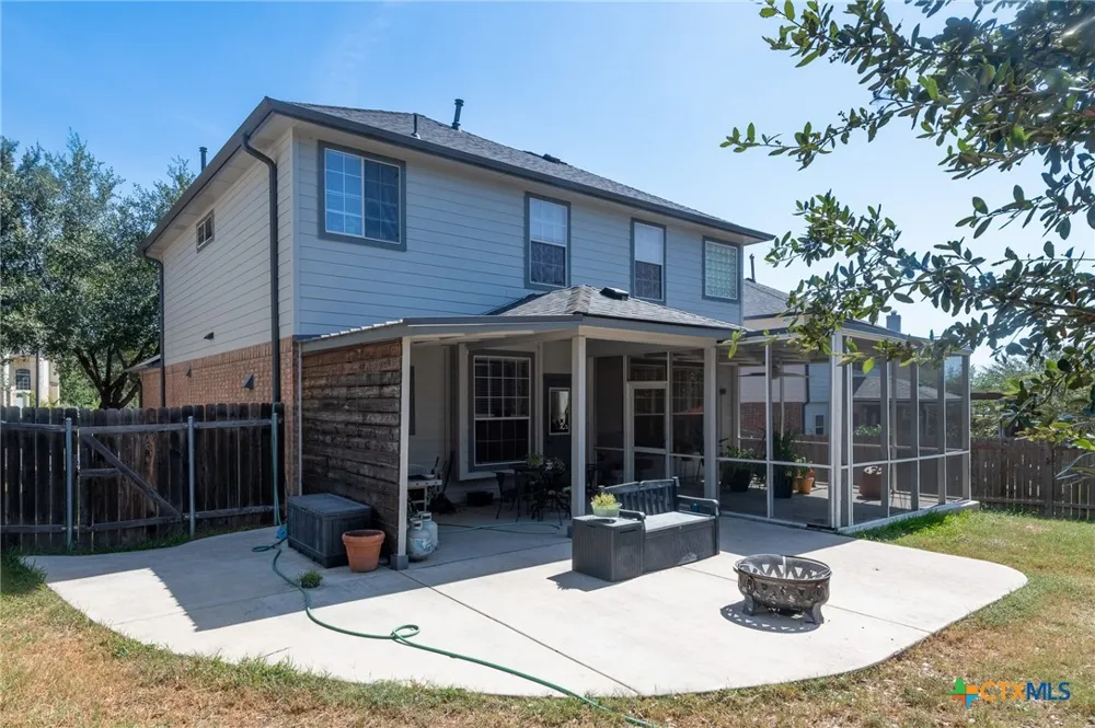 2909 Fleet Drive Austin, TX 78748