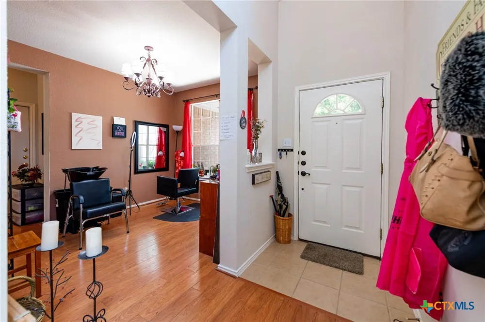 2909 Fleet Drive Austin, TX 78748