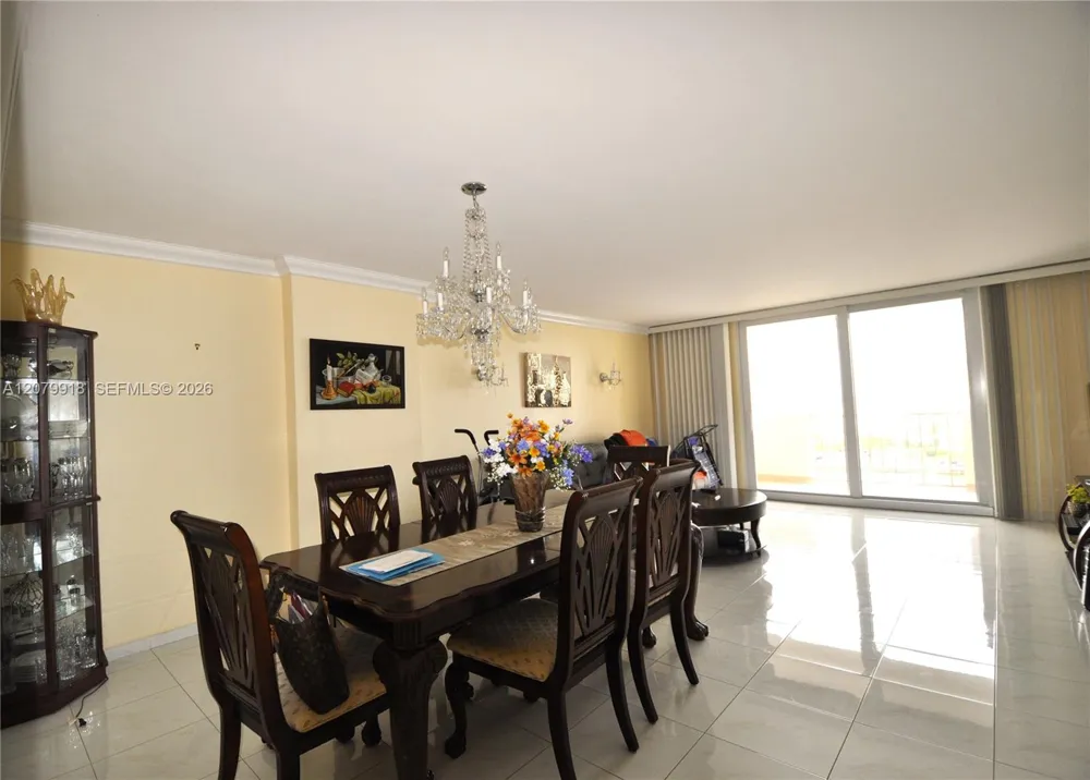 1865 S Ocean Dr #9I Hallandale Beach, FL 33009