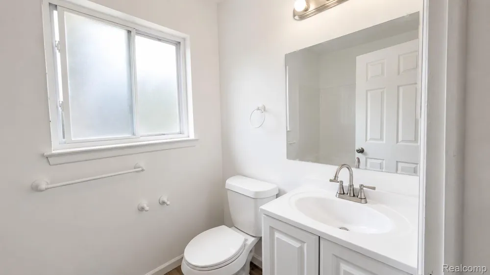11360 Wyoming Avenue #8 Detroit City, MI 48204
