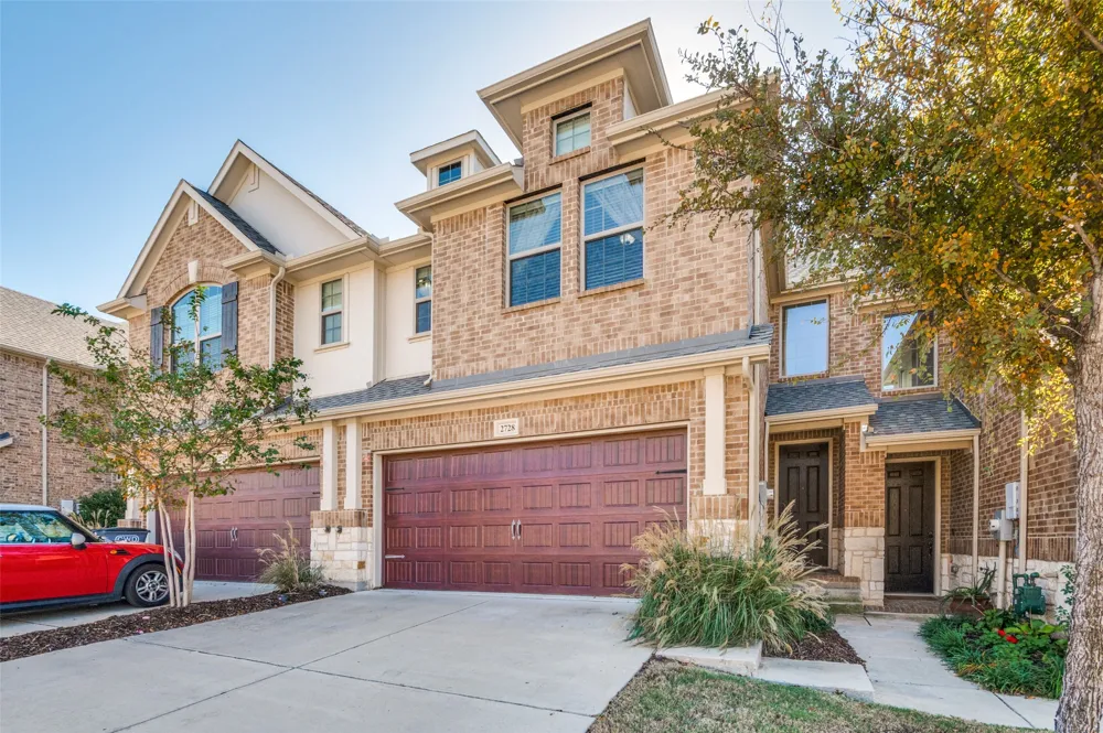 2741 Splendor Drive Little Elm, TX 75068