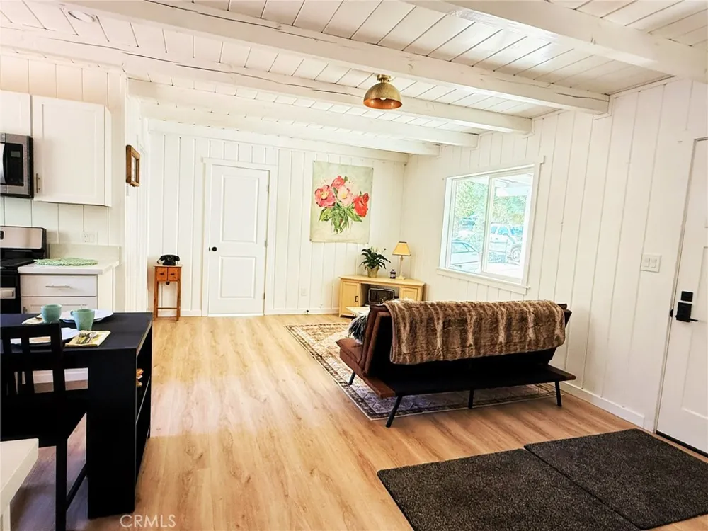 6513 Lowry Lane Frazier Park, CA 93225
