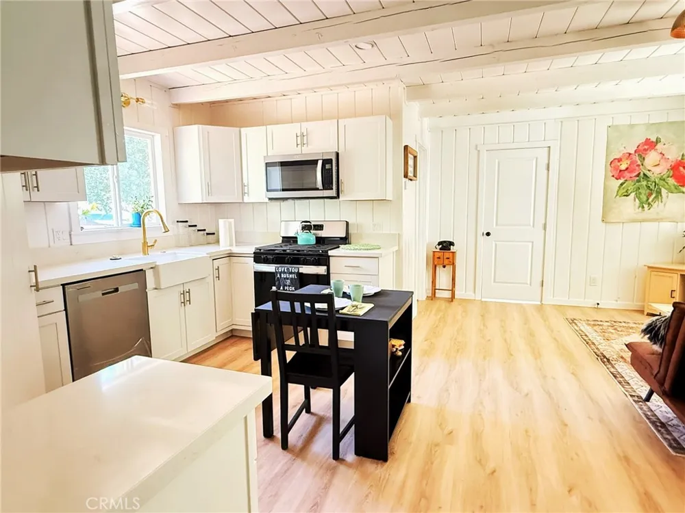 6513 Lowry Lane Frazier Park, CA 93225