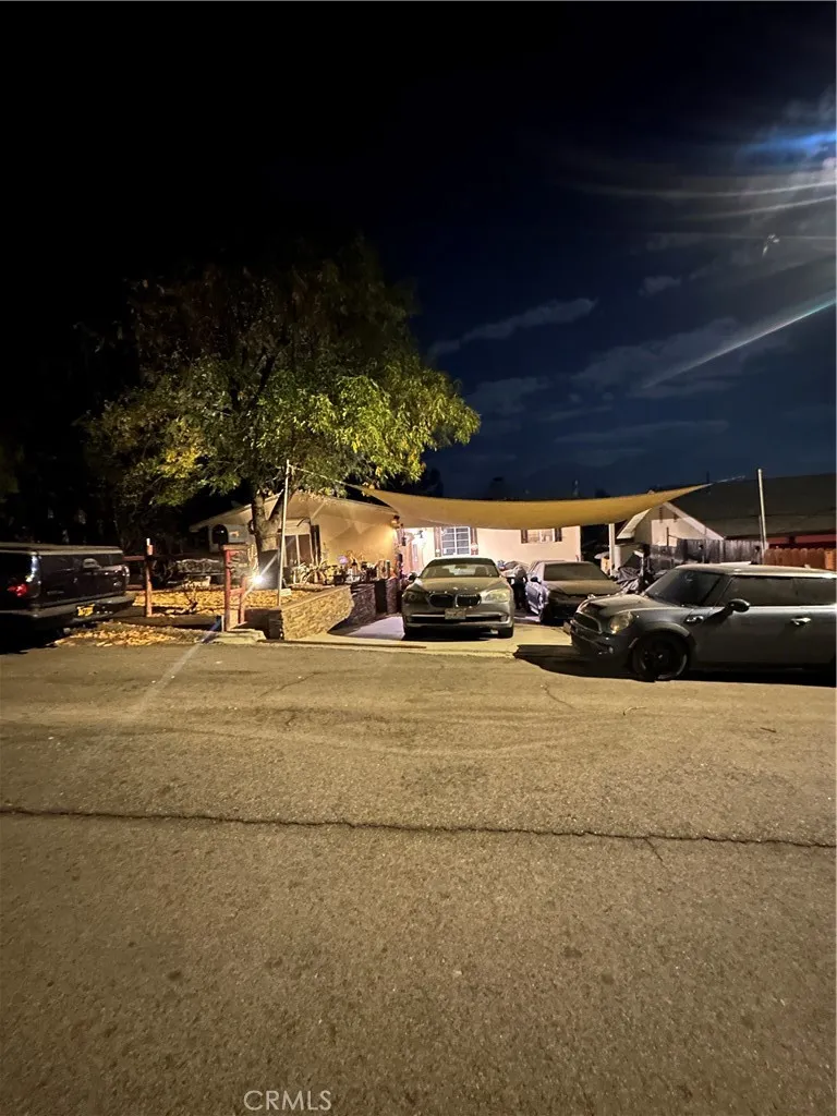 10626 Olive Grove Avenue Sunland, CA 91040