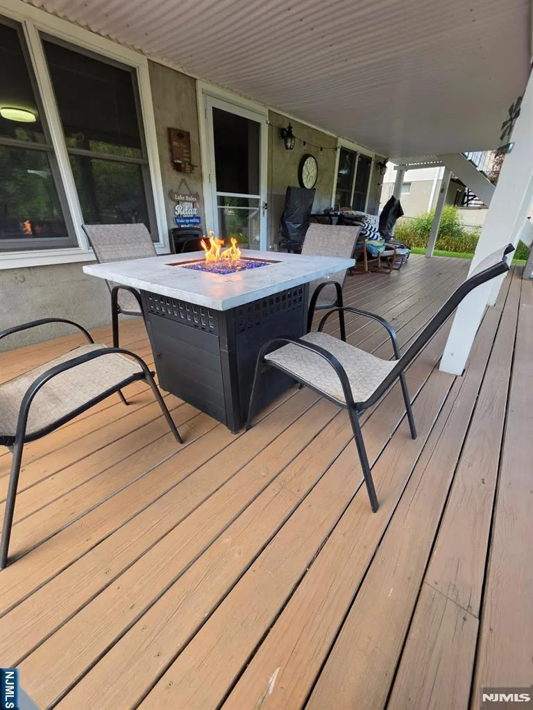 101 Woods Road Sandyston, NJ 07826