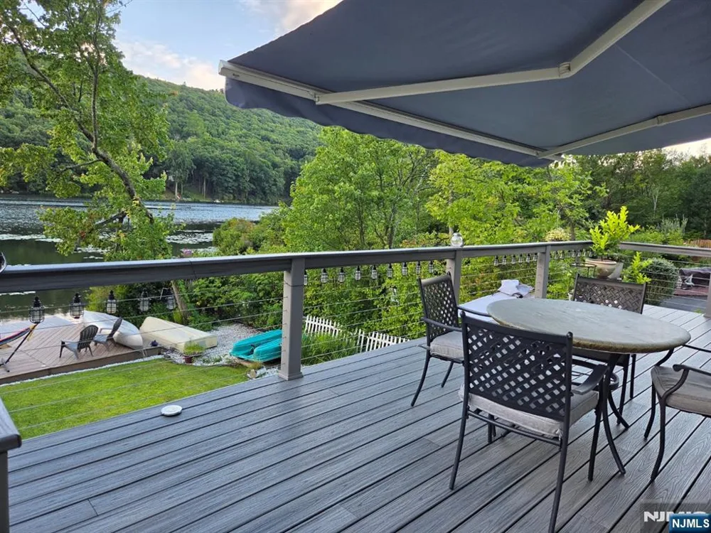 101 Woods Road Sandyston, NJ 07826