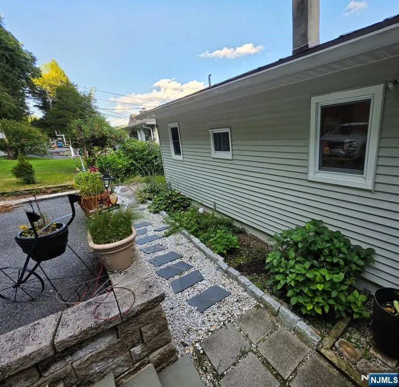101 Woods Road Sandyston, NJ 07826