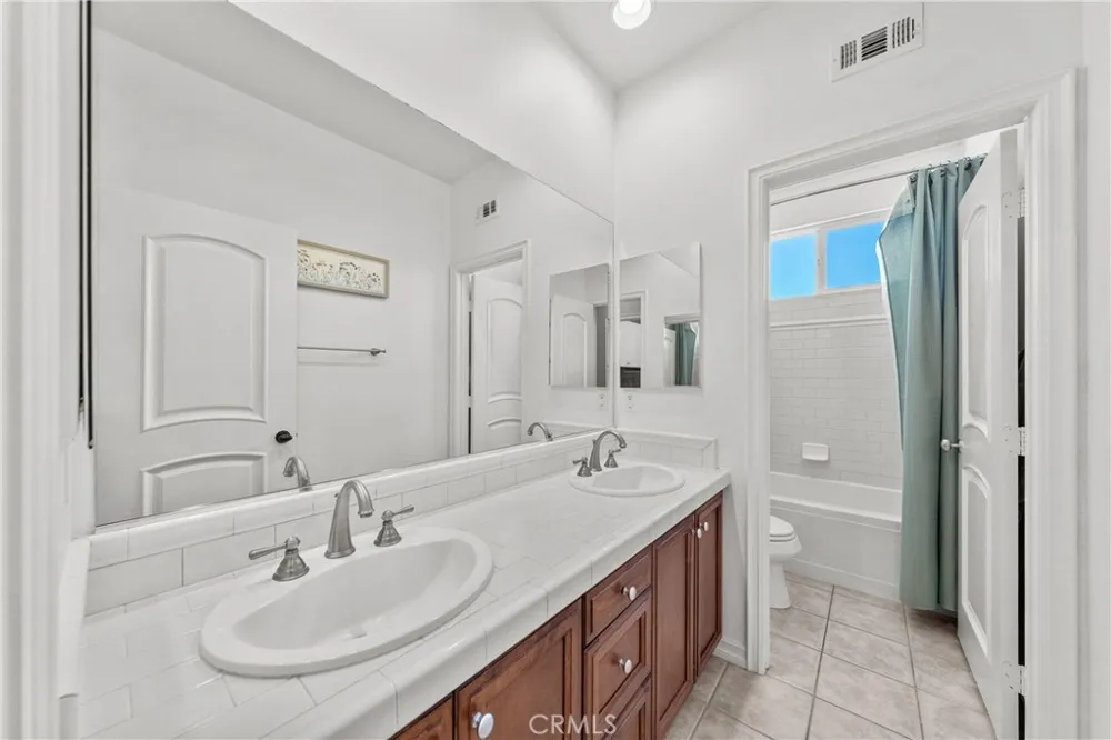 15240 Severyns Road Tustin, CA 92782