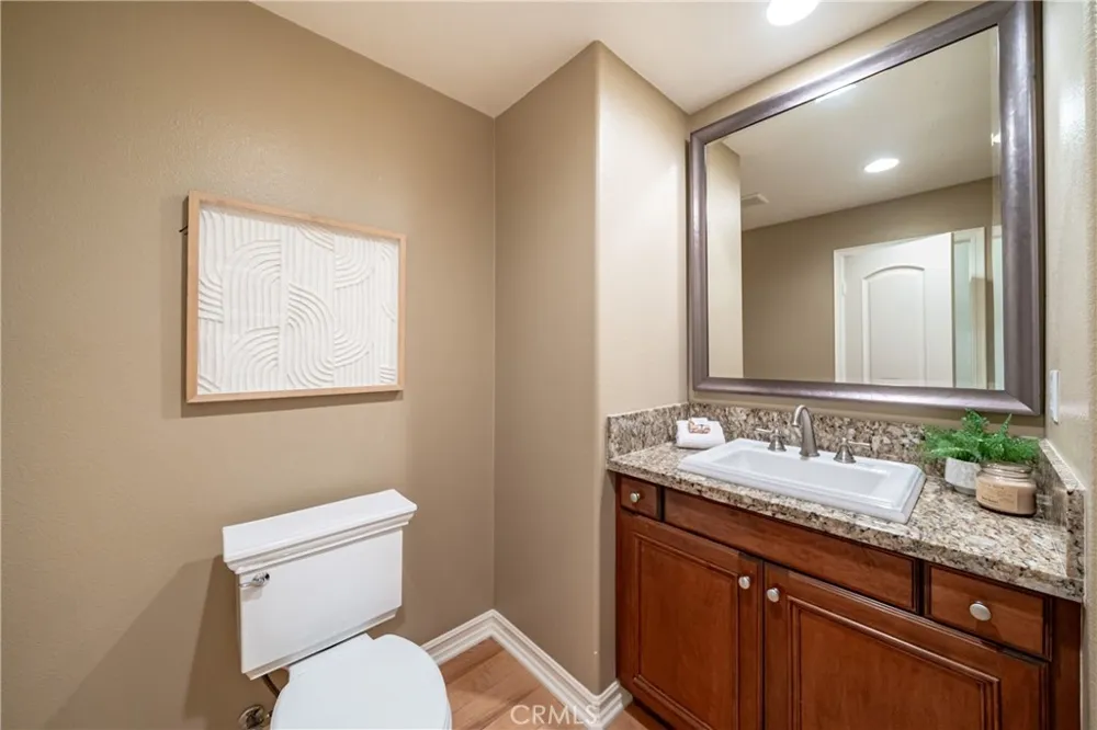 15240 Severyns Road Tustin, CA 92782