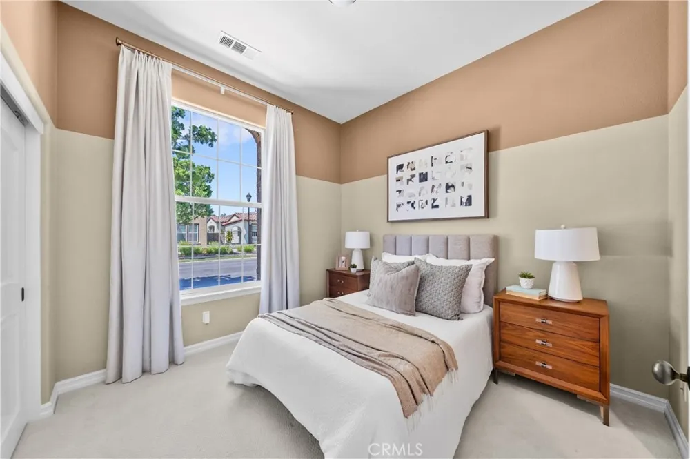 15240 Severyns Road Tustin, CA 92782